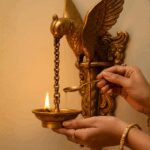 Brass Bracket – Parrot Sculpture Wall Hanging Oil Diya (2)